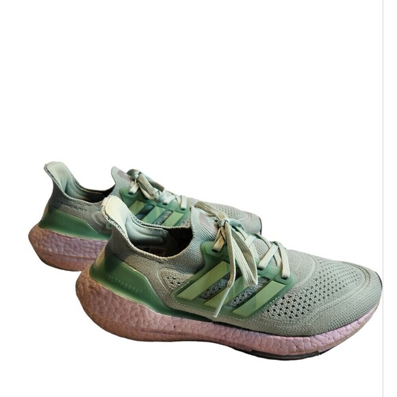 ADIDAS Original UltraBoost 21 in Hazy Green, 7.5 - Picture 4 of 16
